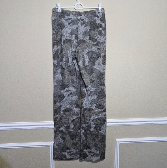 Pink Republic Grey Camo Drawstring Palazzo Pajama Pants - Picture 3 of 3